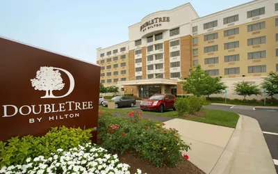 DoubleTree by Hilton Sterling - Dulles Airport