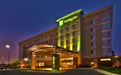 Holiday Inn Detroit Metro Airport, an IHG Hotel