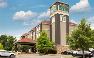 La Quinta Inn & Suites by Wyndham Smyrna TN - Nashville