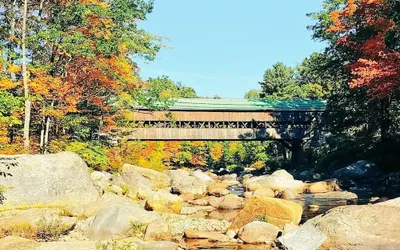 Covered Bridge Riverview Lodge