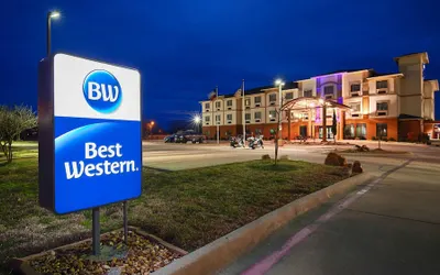 Best Western Giddings Inn & Suites