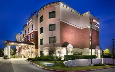 Best Western Premier Crown Chase Inn & Suites