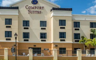 Comfort Suites Vero Beach I-95