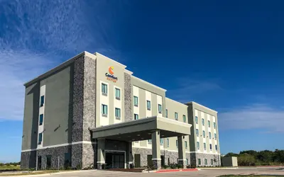 Comfort Suites DeSoto Dallas South