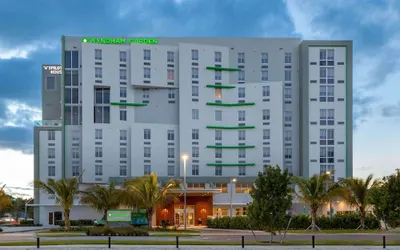 Wyndham Garden Miami International Airport