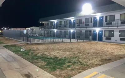 Studio 6 Wichita, KS - Airport