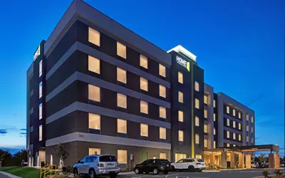 Home2 Suites Asheville Airport