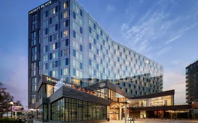 Hyatt Place Boston/Seaport District