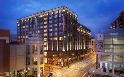 Embassy Suites by Hilton St. Louis Downtown