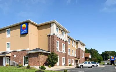 Comfort Inn & Suites Orange - Montpelier