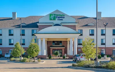 Holiday Inn Express & Suites Lafayette East, an IHG Hotel