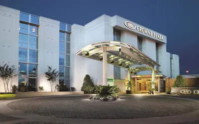 Crowne Plaza Charleston Airport - Conv Ctr, an IHG Hotel