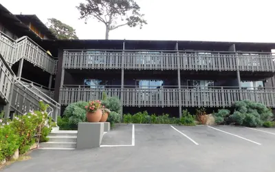 Olympia Lodge