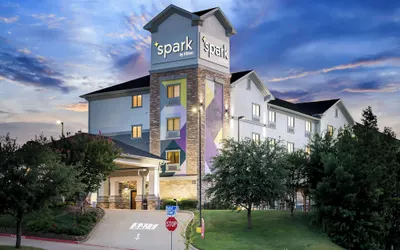 Spark by Hilton Longview