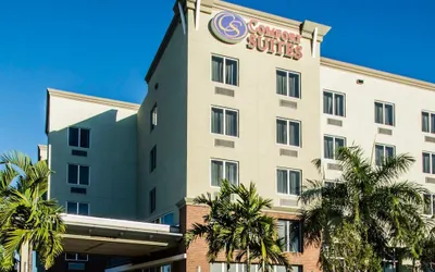 Comfort Suites Miami Airport North