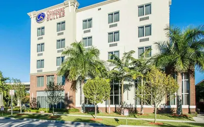 Comfort Suites Miami Airport North