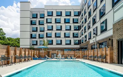 Hampton Inn & Suites Raleigh Midtown