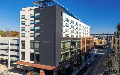 Aloft Atlanta at The Battery Atlanta