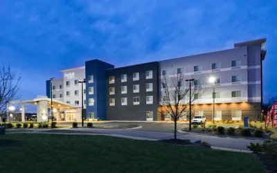 Fairfield Inn & Suites by Marriott Charlotte University Research Park