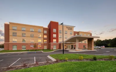 Fairfield Inn & Suites by Marriott Charlotte Belmont