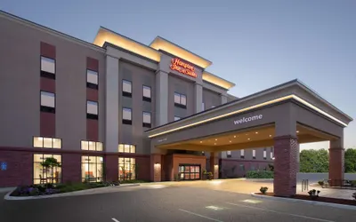 Hampton Inn & Suites Watsonville