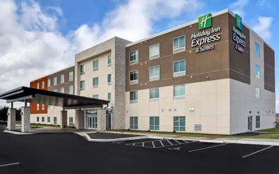 Holiday Inn Express And Suites Ottawa, an IHG Hotel