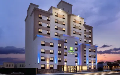 Holiday Inn Express Jamaica - JFK AirTrain - NYC, an IHG Hotel