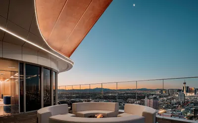 Circa Resort & Casino – Adults Only