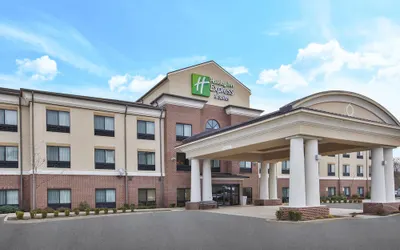 Holiday Inn Express & Suites Wheeling, an IHG Hotel