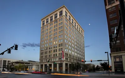 Ambassador Hotel Wichita, Autograph Collection