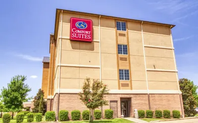 Comfort Suites Waco North - Near University Area