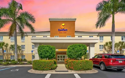 Comfort Suites Sarasota - Siesta Key