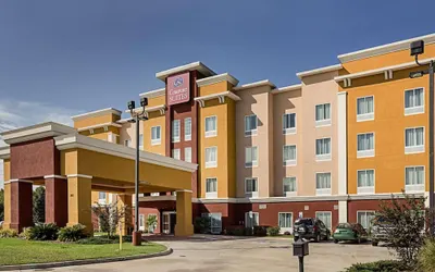 Comfort Suites near Tanger Outlet Mall