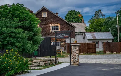 The Alpine Lodge