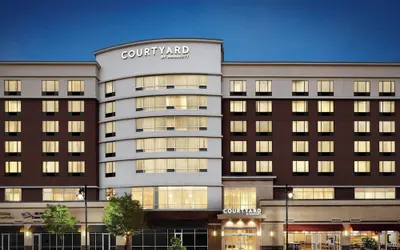 Courtyard by Marriott Newark Downtown