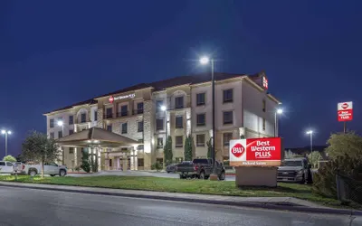 Best Western Plus Midland Suites