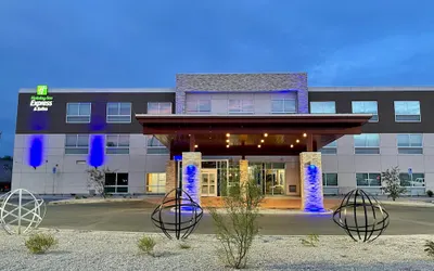 Holiday Inn Express & Suites Blythe an IHG Hotel