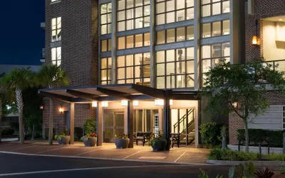 Hilton Garden Inn Charleston Waterfront/Downtown