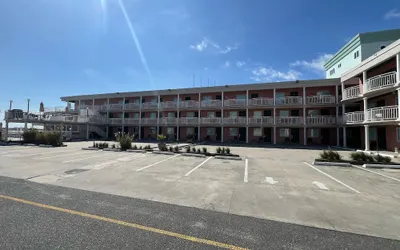 Coliseum Ocean Resort