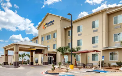 Comfort Inn & Suites Lakeside