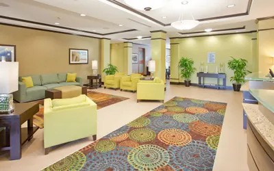 Holiday Inn Express Hotel & Suites St. Joseph by IHG