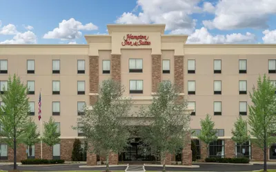 Hampton Inn & Suites Roanoke Airport