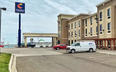 Comfort Inn & Suites