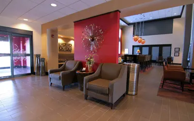 Hampton Inn & Suites Grand Forks