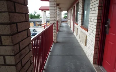 Hotel O Luxury Inn Channelview Baytown I-10