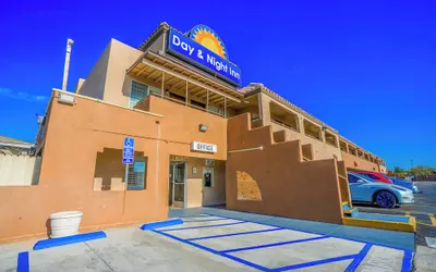 Day&Night Inn