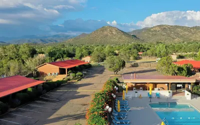 Pecos Trail Inn