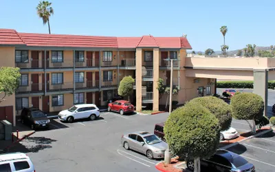 Rancho San Diego Inn & Suites