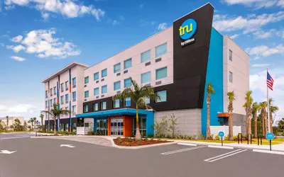 Tru by Hilton Port St. Lucie Tradition