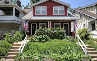 The Wayfaring Buckeye Hostel